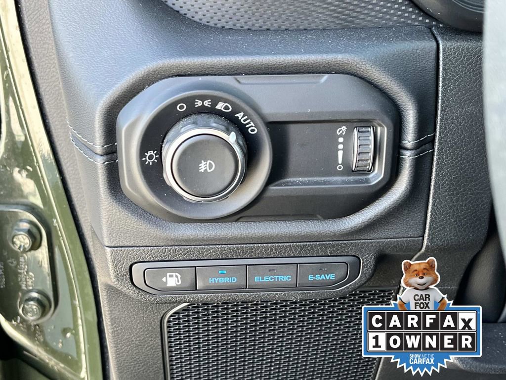 Used 2024 Jeep Wrangler Unlimited Rubicon 4xe image 25