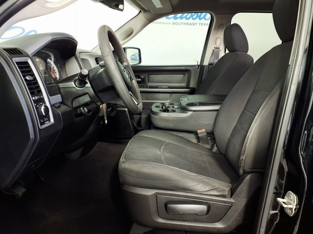 Used 2019 RAM 1500 Tradesman w/ Chrome Plus Package RWD image 10