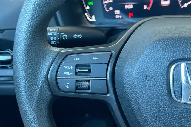 Used 2023 Honda Accord EX image 29