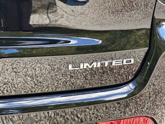 Used 2023 Jeep Compass Limited AWD/4WD image 13