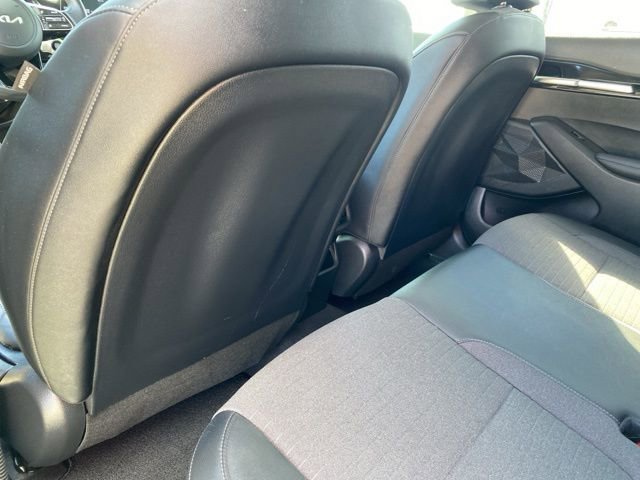 Used 2023 Kia Seltos S AWD/4WD image 29