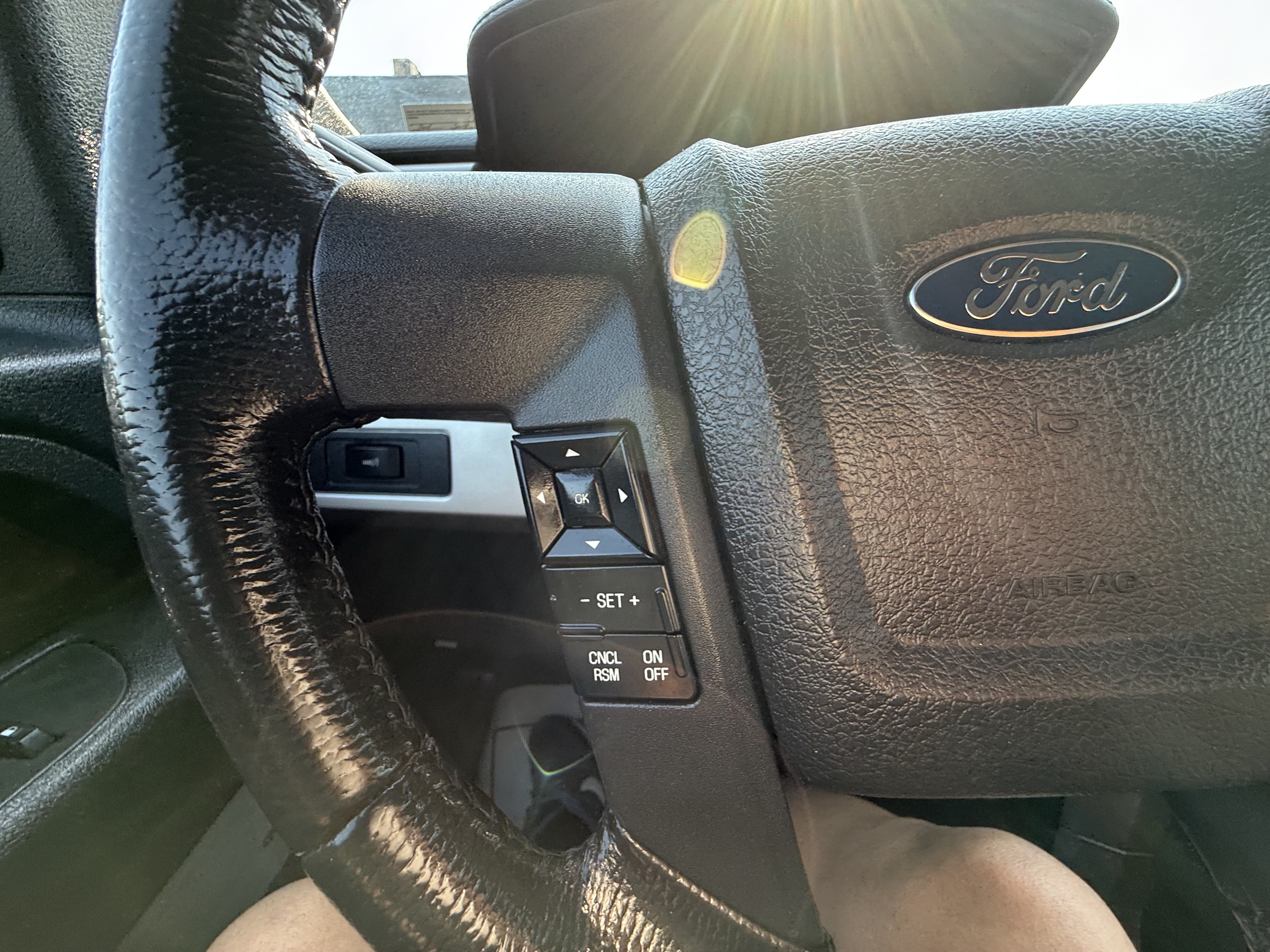 Used 2014 Ford F150 Lariat w/ Equipment Group 501A Mid AWD/4WD image 22