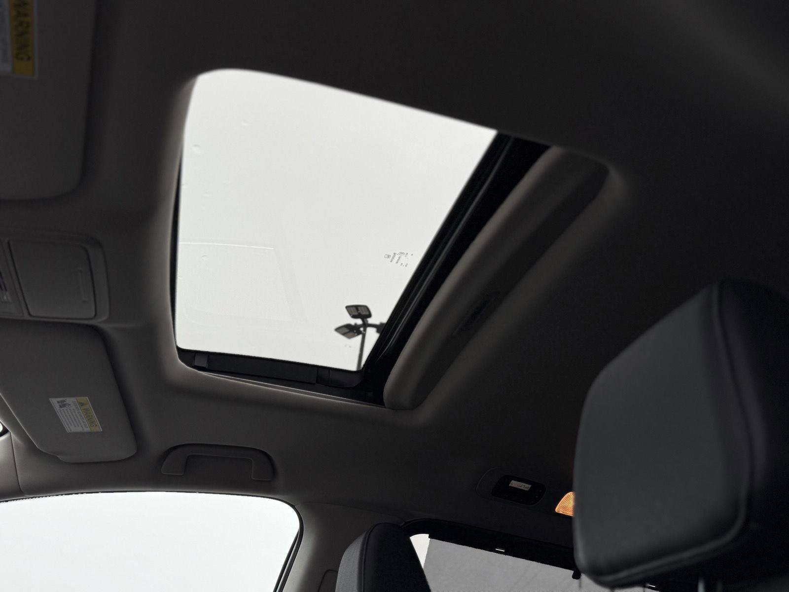 Certified 2026 Honda Odyssey EX-L image 25