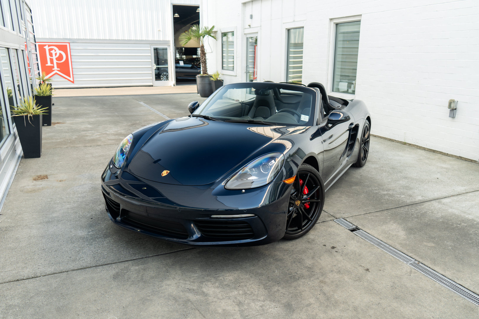 Used 2019 Porsche 718 Boxster S RWD image 3