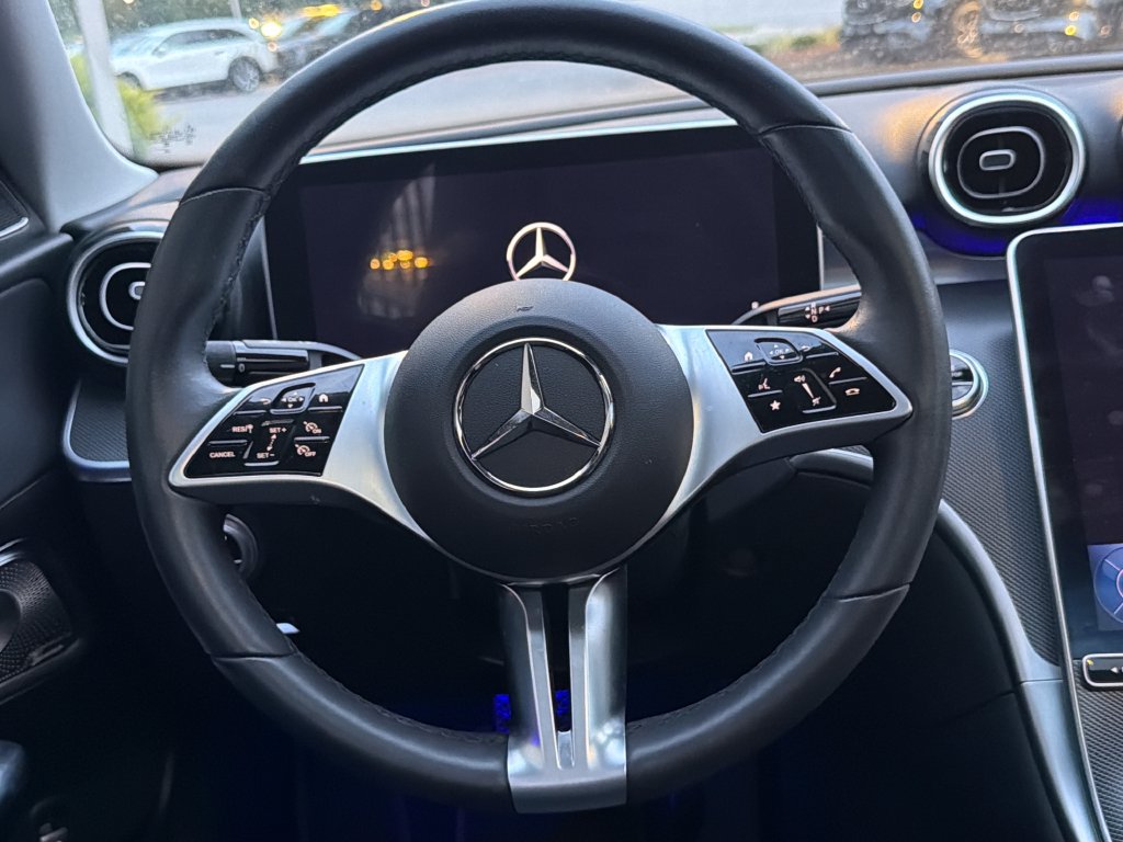 Used 2024 Mercedes-Benz C 300 4MATIC Sedan image 28
