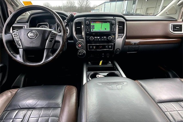 Used 2017 Nissan Titan Platinum Reserve image 8