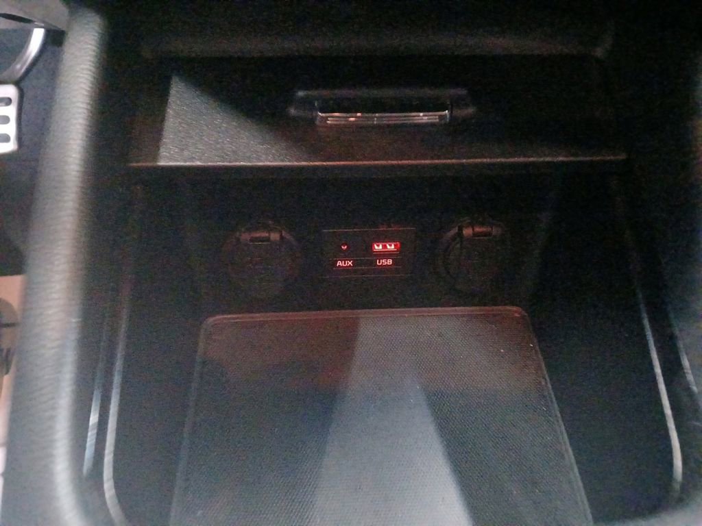 Used 2018 Kia Forte SX image 15