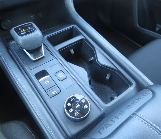 Used 2023 Nissan Pathfinder S AWD/4WD image 22