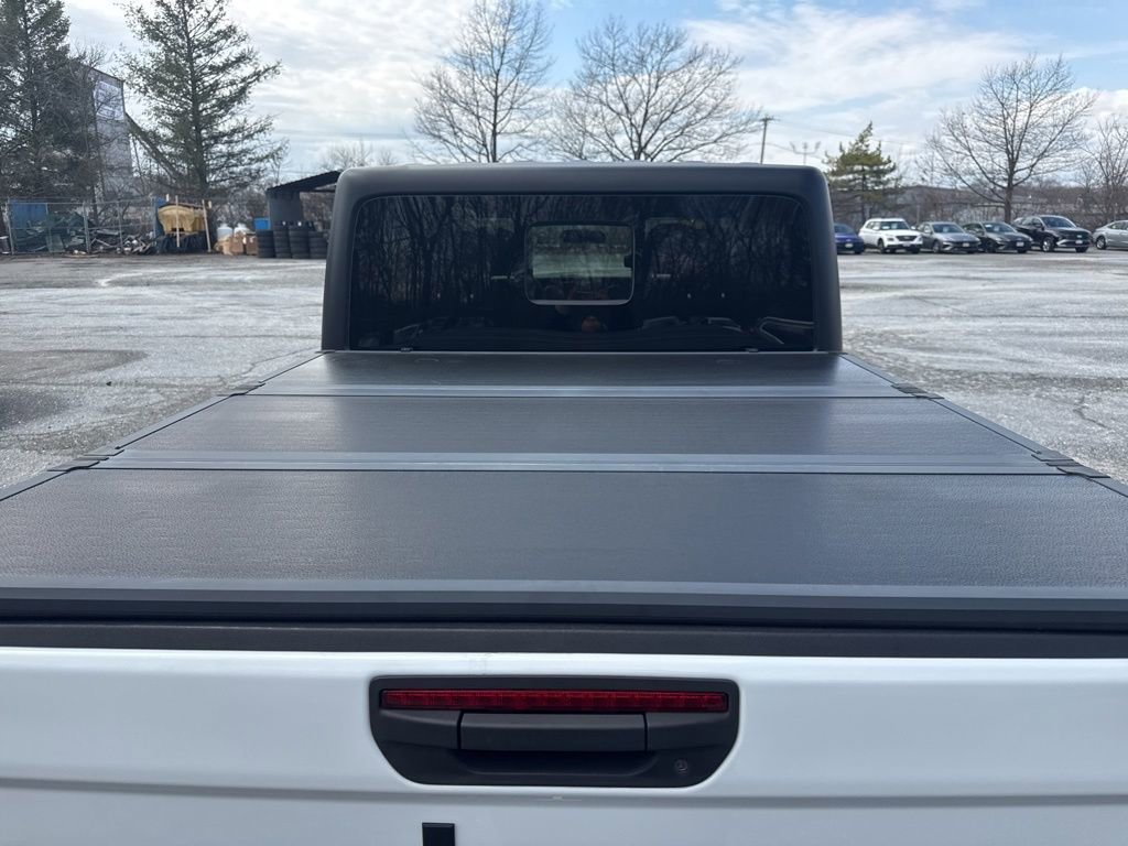 Used 2021 Jeep Gladiator Sport image 16