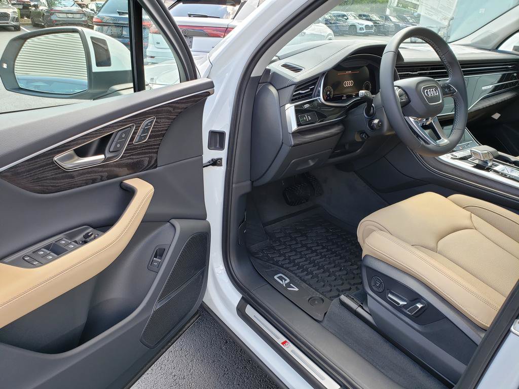 New 2026 Audi Q7 3.0T Prestige AWD/4WD image 6