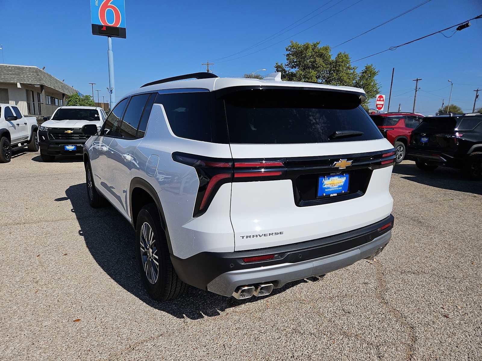 New 2026 Chevrolet Traverse LT w/ Driver Confidence Package image 6