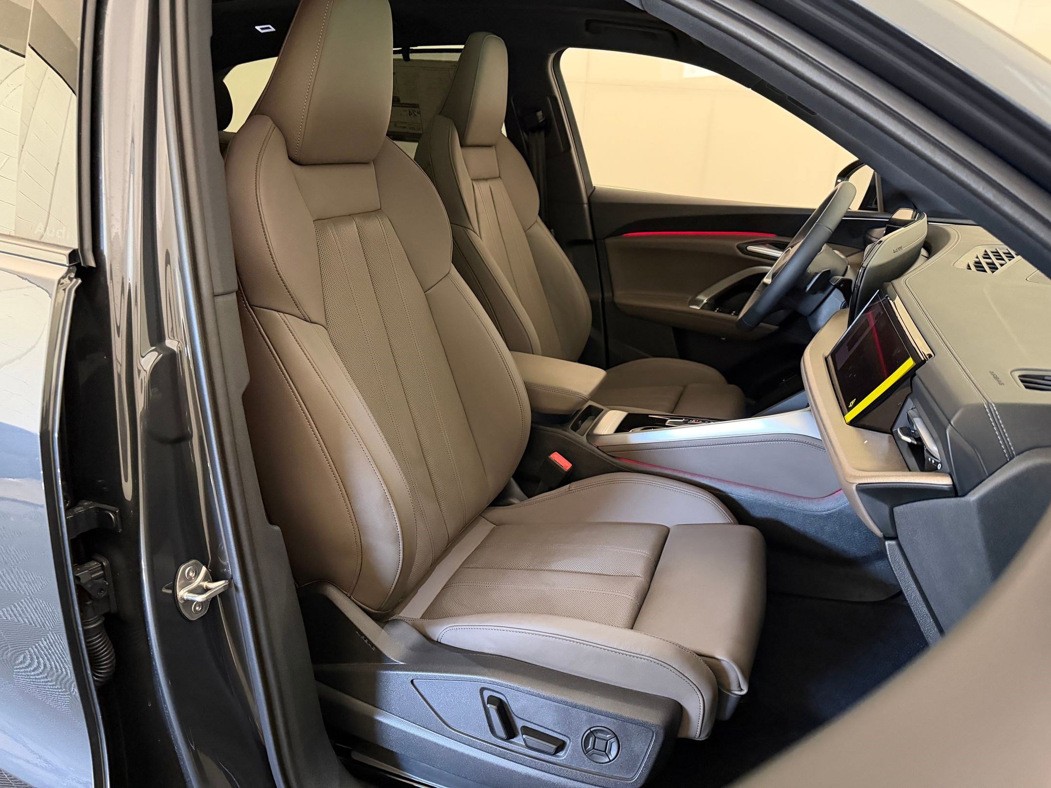 New 2026 Audi Q5 Premium AWD/4WD image 30