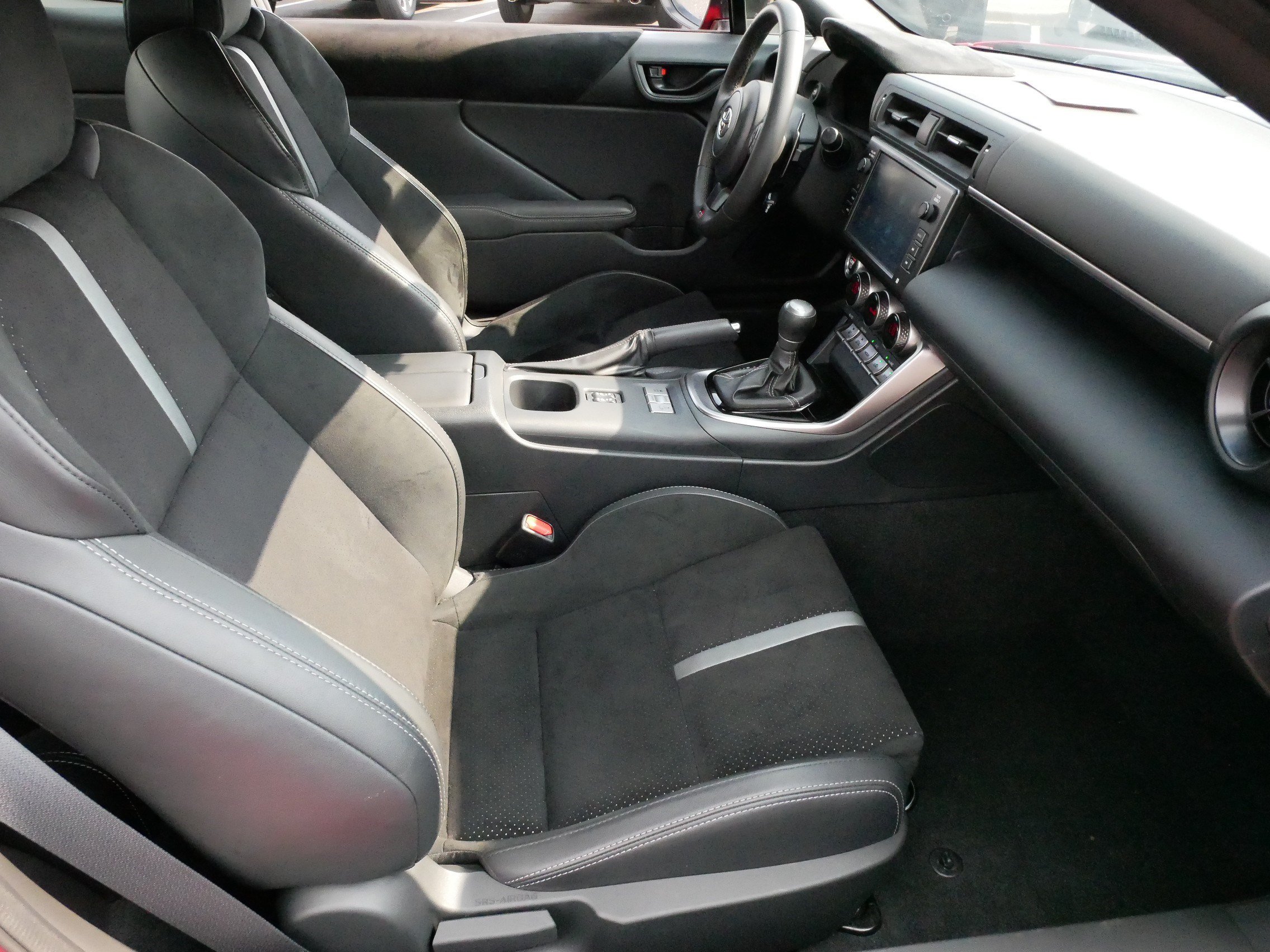 Certified 2023 Toyota GR86 Premium RWD image 11