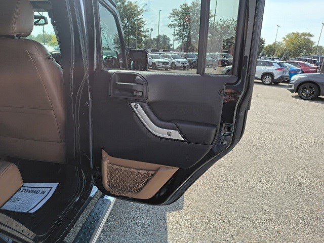 Used 2016 Jeep Wrangler Unlimited Sahara w/ Mopar Chrome Edition Group image 15