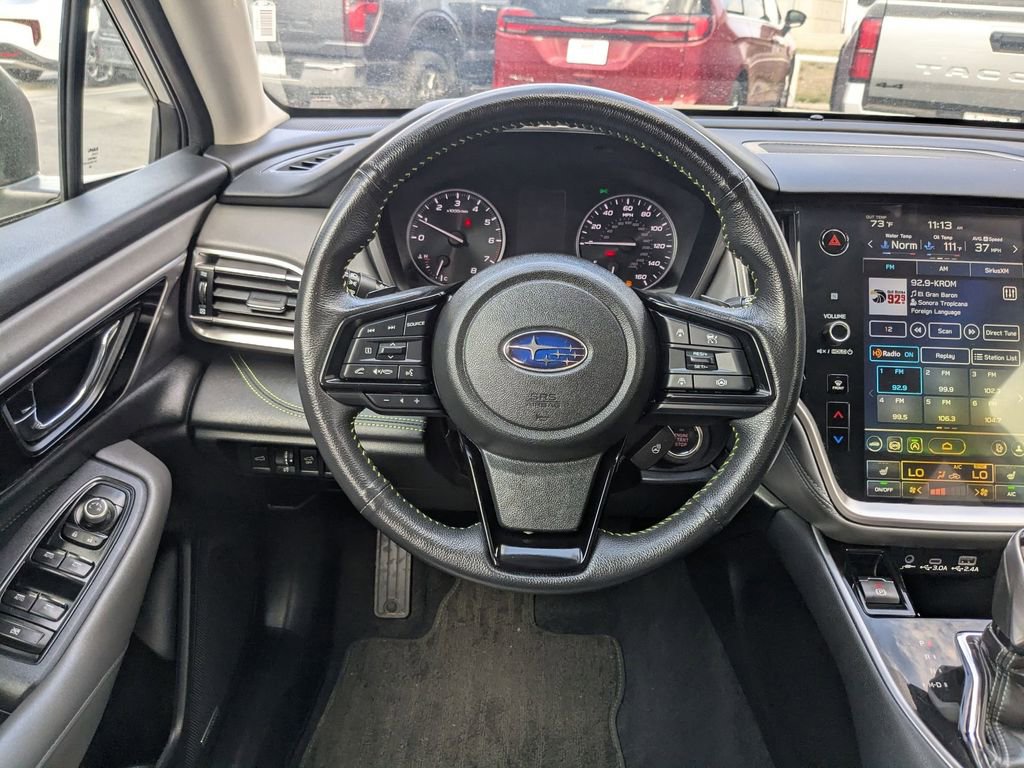 Used 2025 Subaru Outback Onyx Edition AWD/4WD image 36