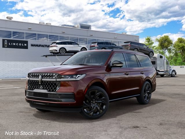 New 2027 Lincoln Navigator Reserve AWD/4WD image 2