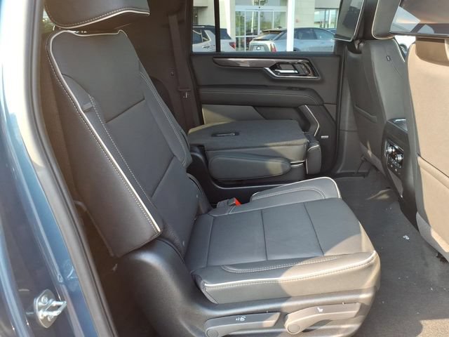 New 2026 GMC Yukon XL Elevation w/ Elevation Premium Package AWD/4WD image 24