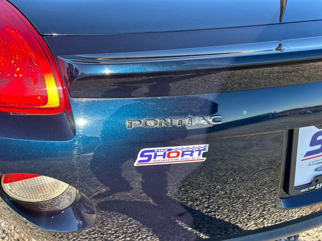 Used 2008 Pontiac Solstice GXP w/ Premium Package image 26
