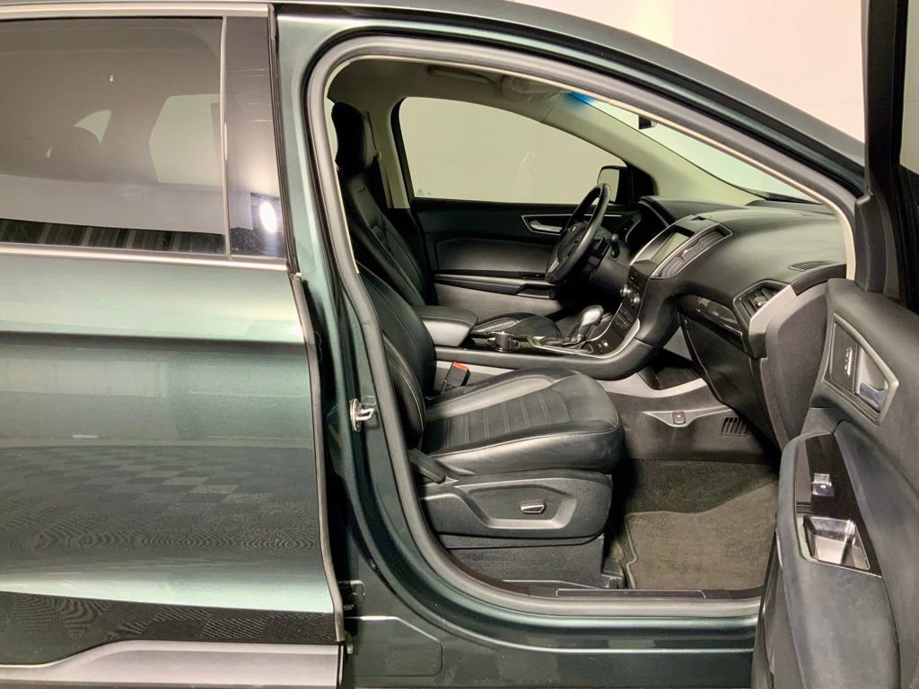 Used 2015 Ford Edge SEL w/ Equipment Group 201A image 33