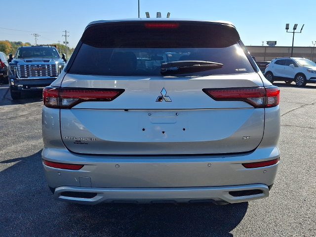 Used 2023 Mitsubishi Outlander SE AWD/4WD image 5