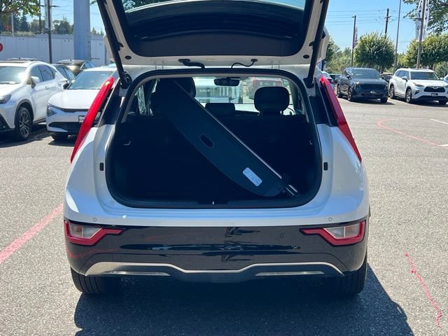 Certified 2024 Kia Niro Wind FWD image 10