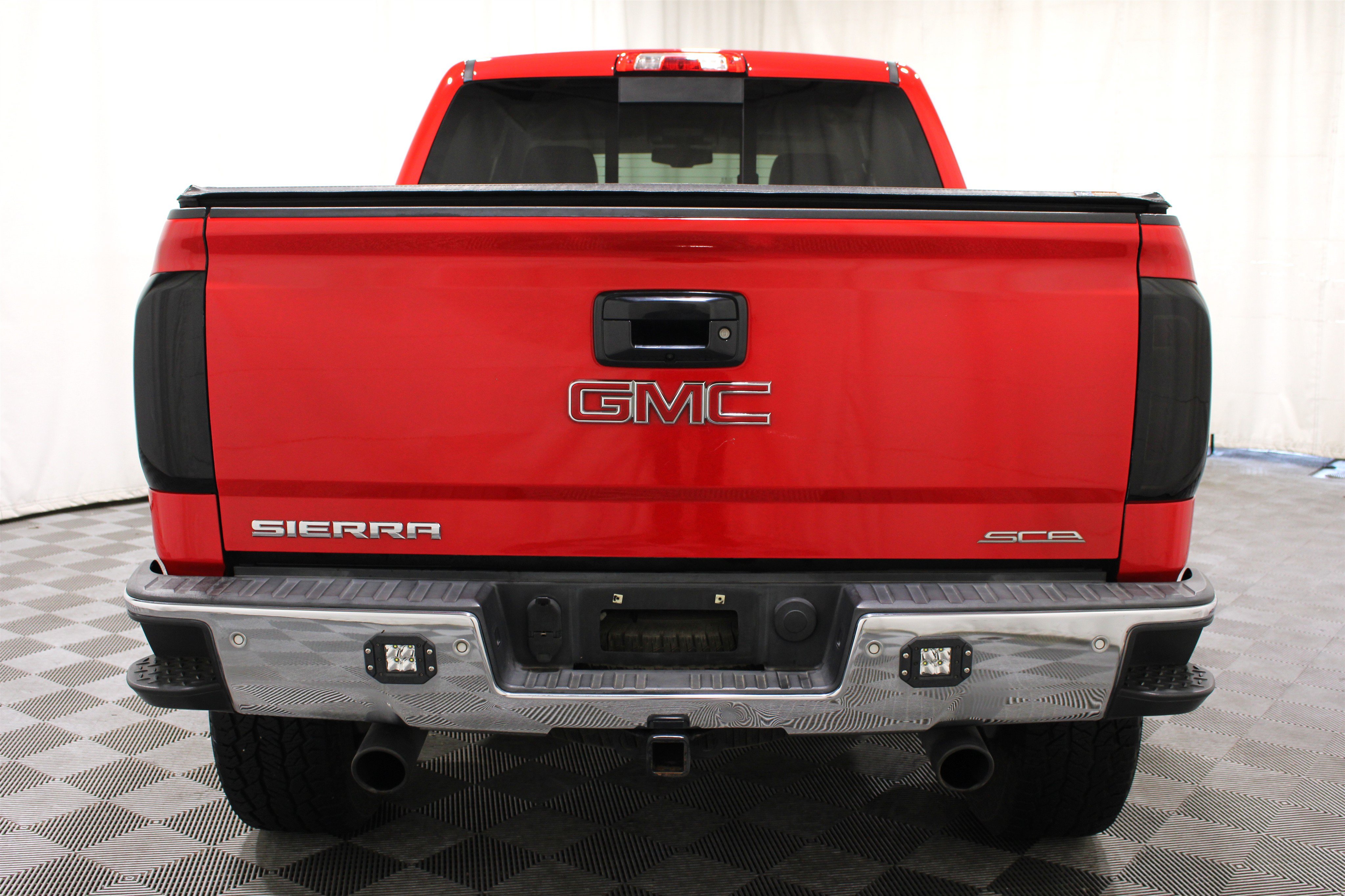 Used 2016 GMC Sierra 1500 SLT w/ SLT Preferred Package AWD/4WD image 28