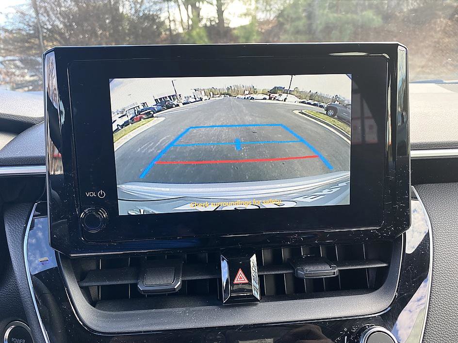 Used 2025 Toyota Corolla SE image 15