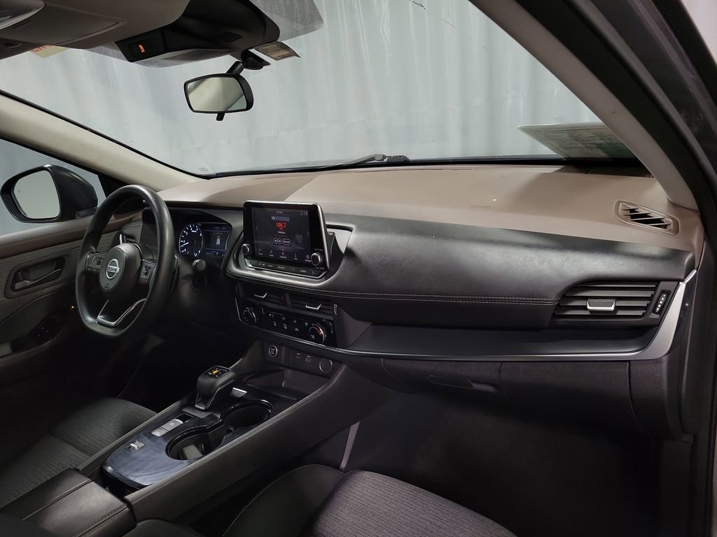 Used 2021 Nissan Rogue S image 25