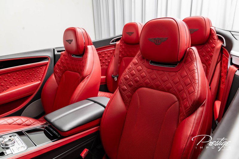 Used 2021 Bentley Continental GT Mulliner image 31