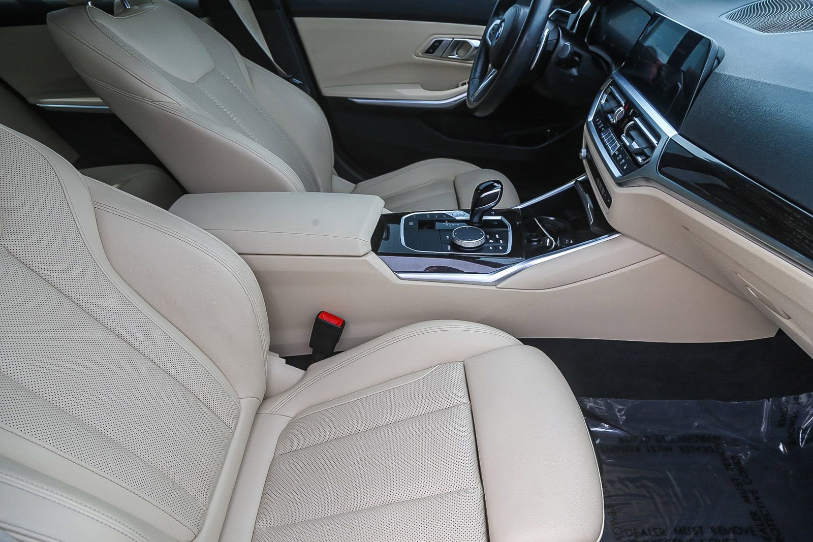 Used 2022 BMW 330e xDrive w/ M Sport Package image 18