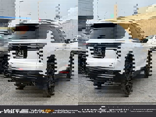 Certified 2024 Chevrolet Traverse RS w/ LPO, Floor Liner Package image 4