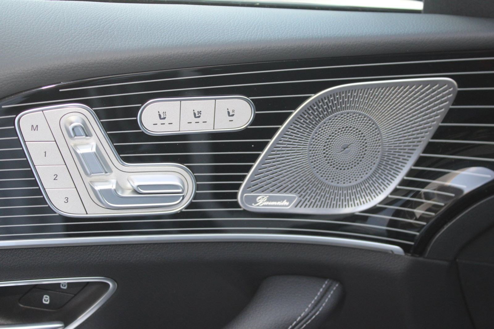 New 2026 Mercedes-Benz GLS 450 4MATIC image 23