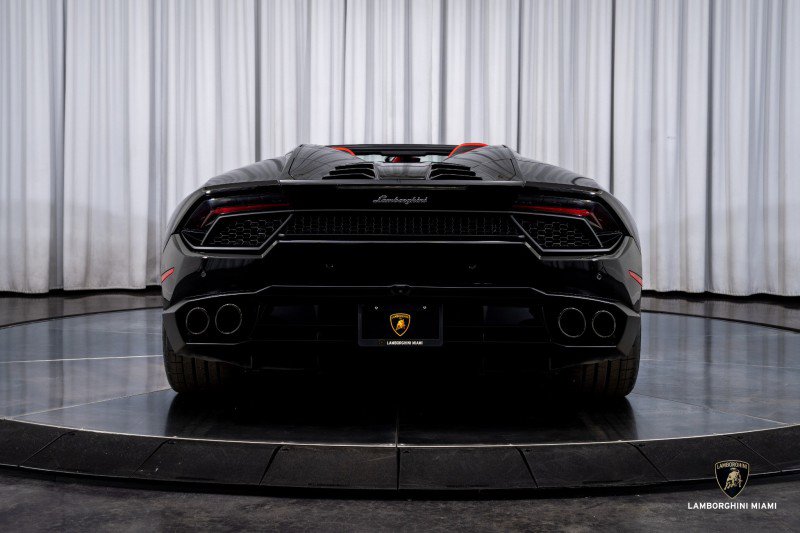 Used 2019 Lamborghini Huracan LP 580-2 image 16