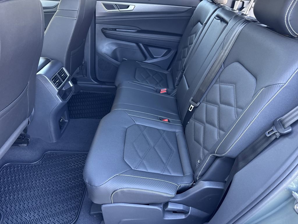 New 2026 Volkswagen Atlas Cross Sport SE image 31