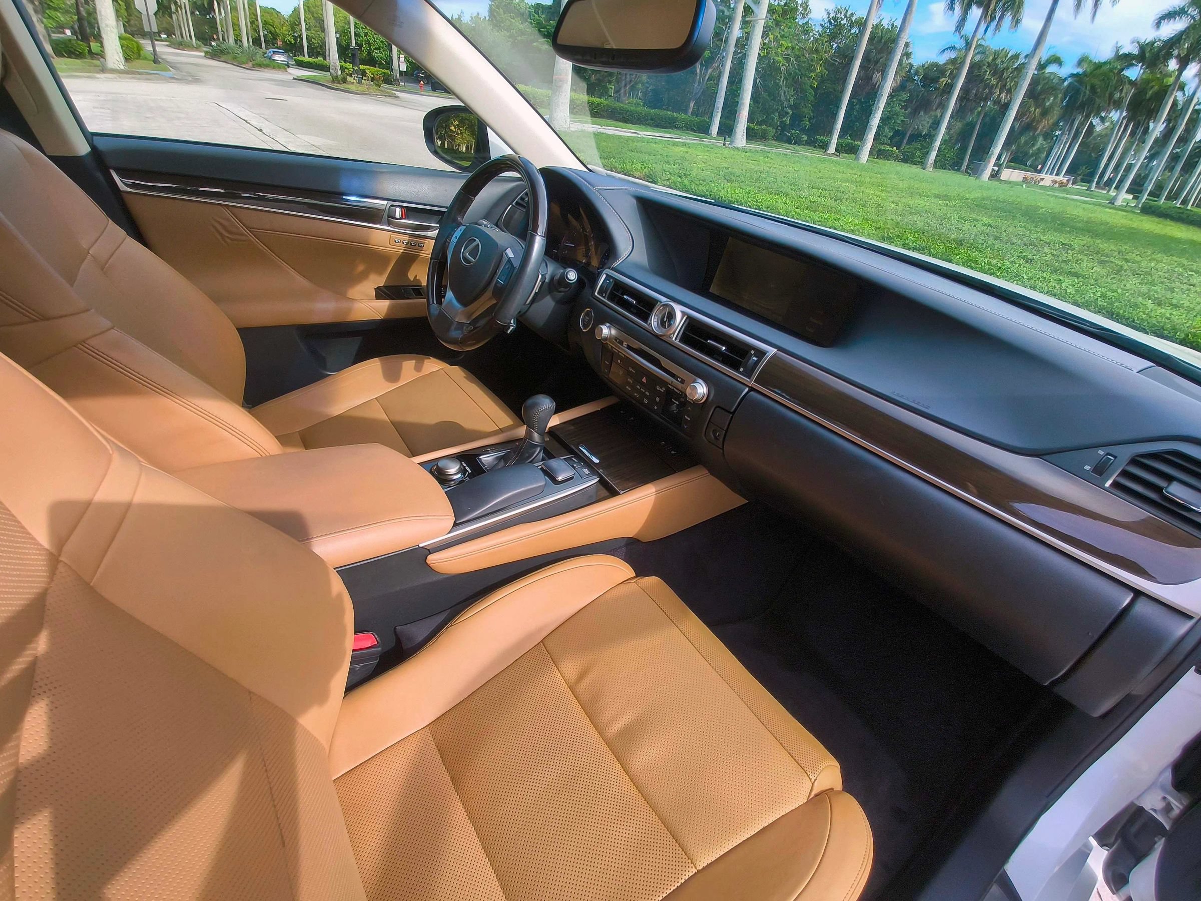 Used 2013 Lexus GS 350 w/ Luxury Pkg RWD image 40
