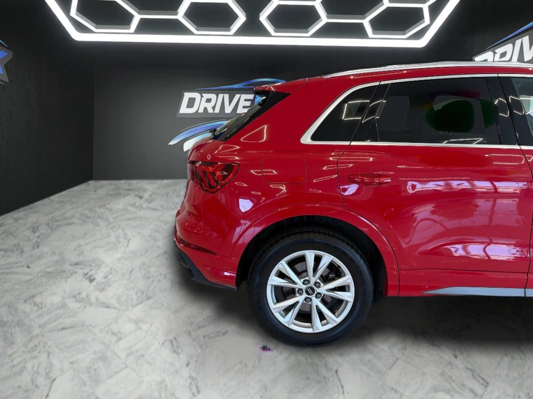 Used 2025 Audi Q3 2.0T Premium AWD/4WD image 8