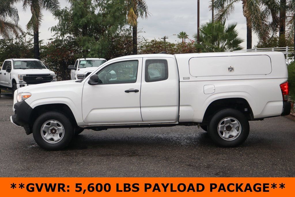 Used 2016 Toyota Tacoma SR image 5