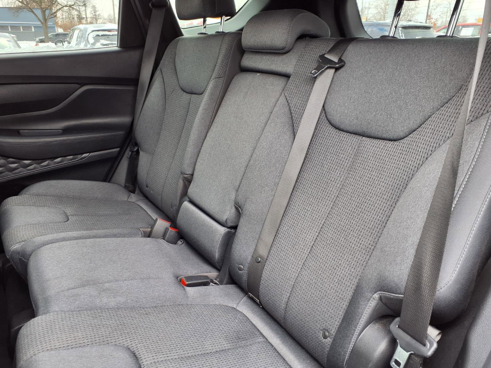 Used 2023 Hyundai Santa Fe SEL image 7