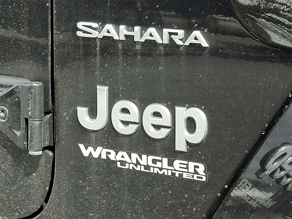 Used 2019 Jeep Wrangler Unlimited Sahara image 21