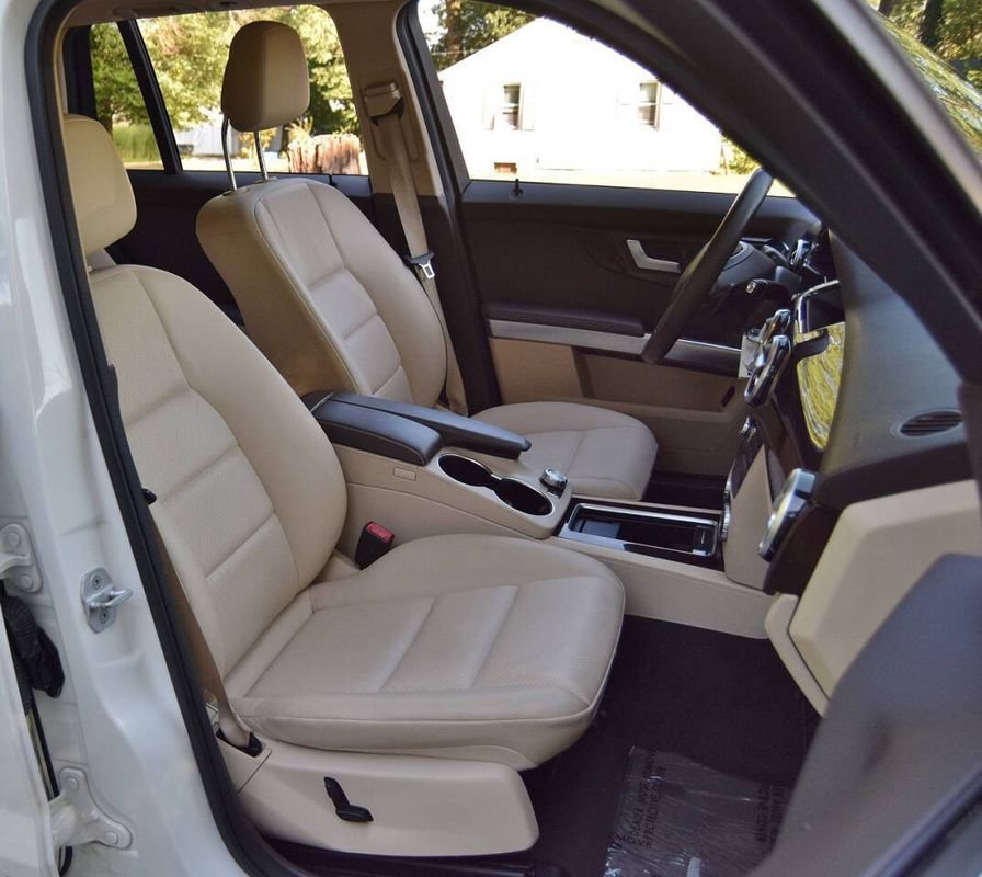 Used 2014 Mercedes-Benz GLK 350 4MATIC w/ Premium 1 Package image 27