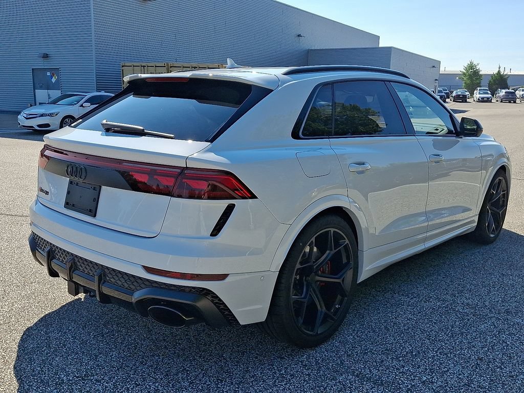 New 2026 Audi RS Q8 performance AWD/4WD image 4