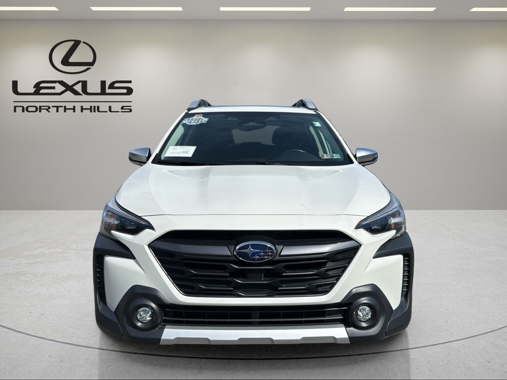 Used 2023 Subaru Outback Touring XT AWD/4WD image 2