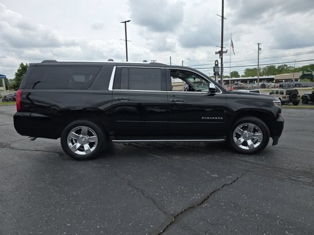 Used 2017 Chevrolet Suburban Premier AWD/4WD image 8