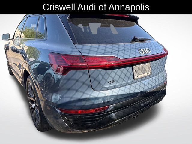 Used 2024 Audi Q8 e-tron Premium Plus w/ Premium Plus Package AWD/4WD image 3