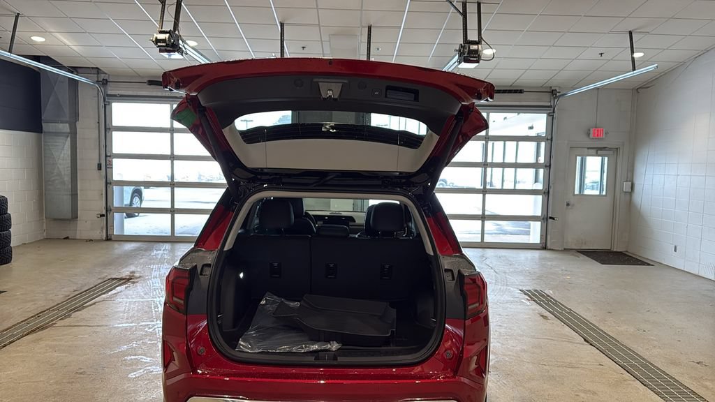 Used 2026 GMC Terrain Denali w/ LPO, Floor Liner Package AWD/4WD image 15