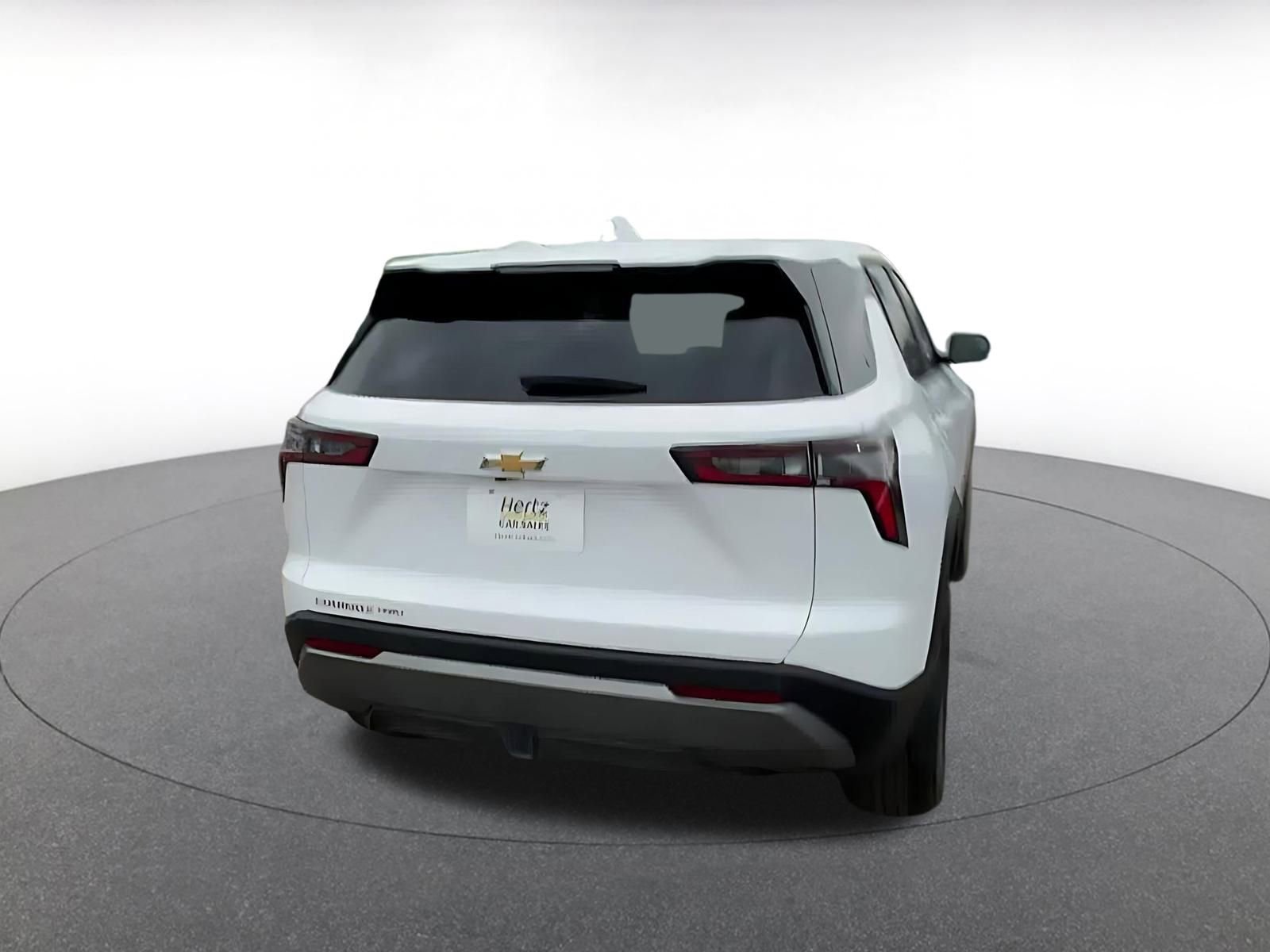 Used 2025 Chevrolet Equinox LT image 14