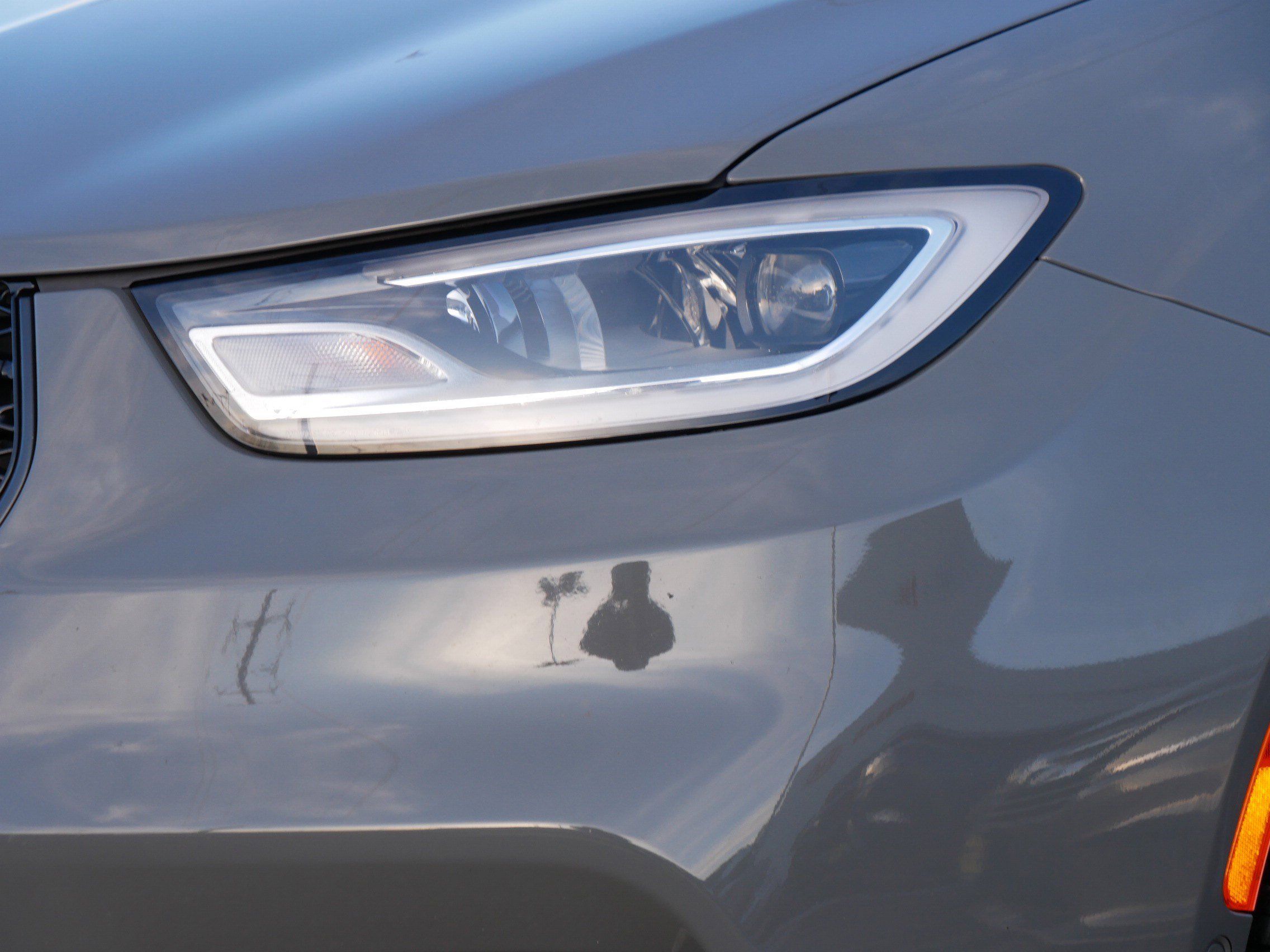 Used 2022 Chrysler Pacifica Limited w/ Uconnect Theater Family Group image 16