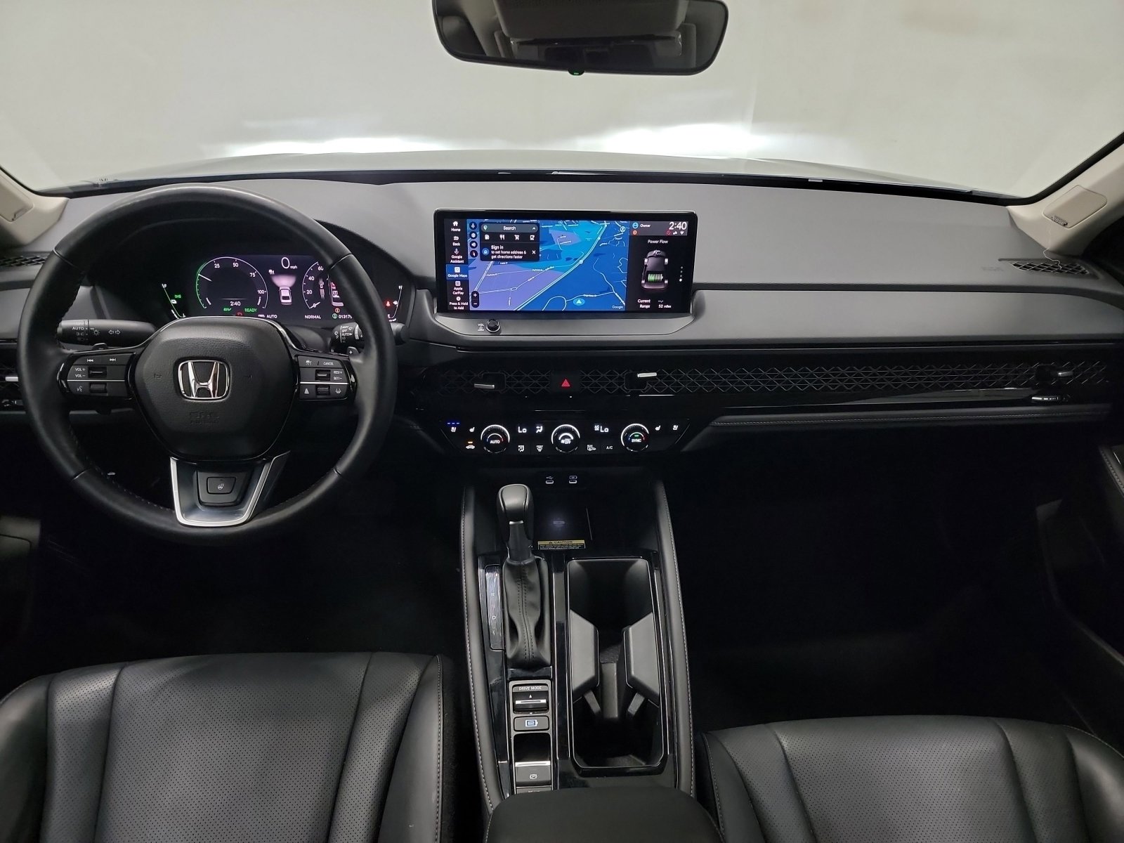 Certified 2025 Honda Accord Touring image 12