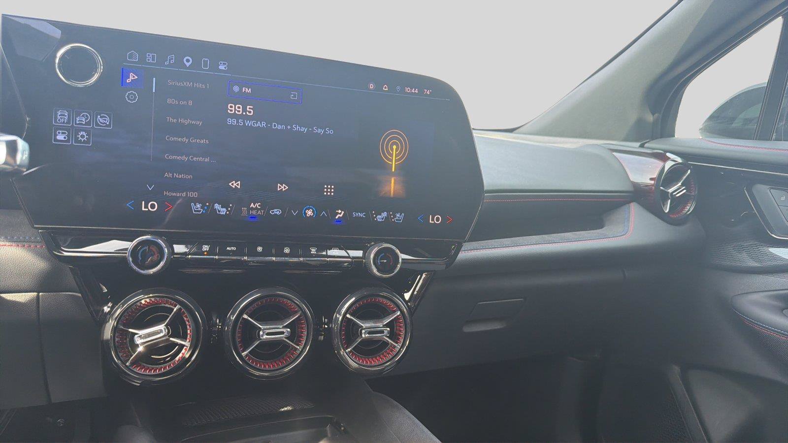Used 2025 Chevrolet Blazer EV RS AWD/4WD image 12