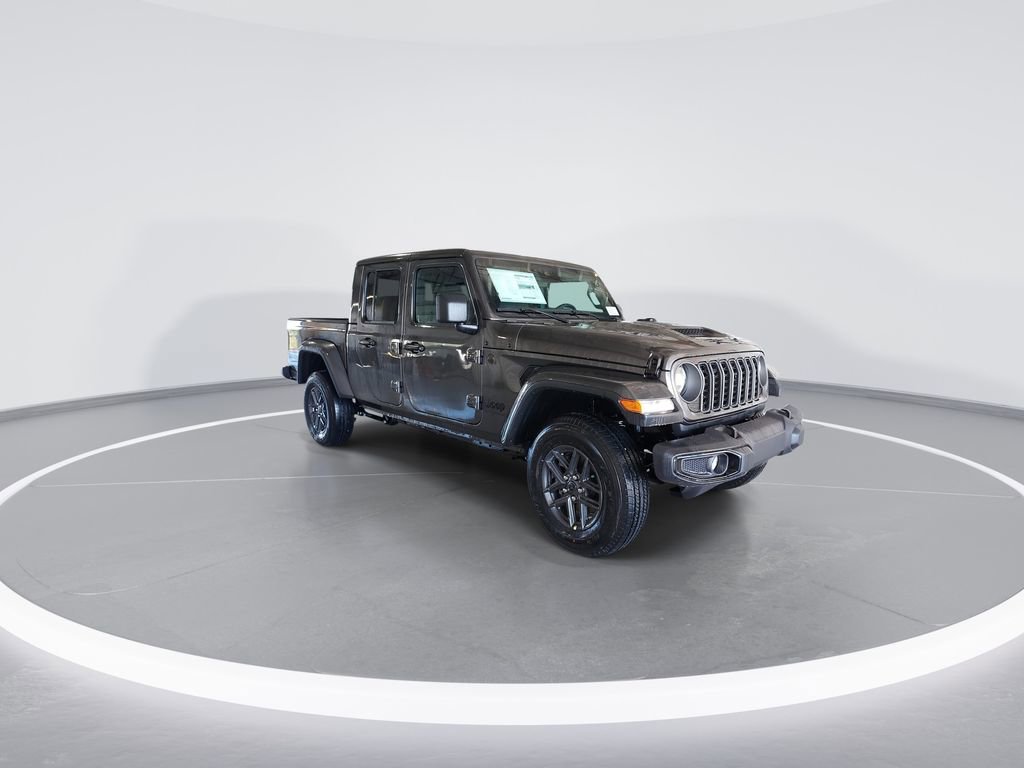 New 2025 Jeep Gladiator Sport image 2